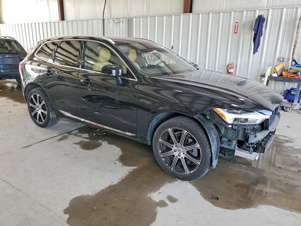 2021 VOLVO XC60 Inscription