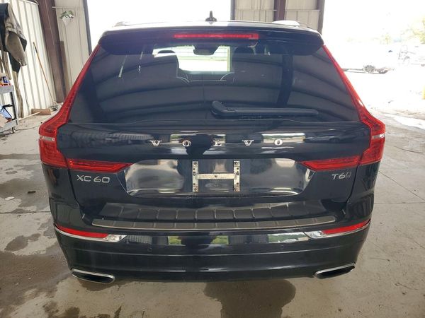 2021 VOLVO XC60 Inscription