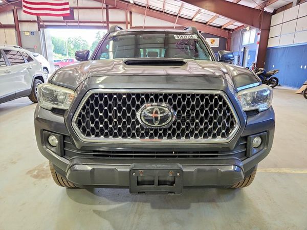 2019 TOYOTA TACOMA SR5