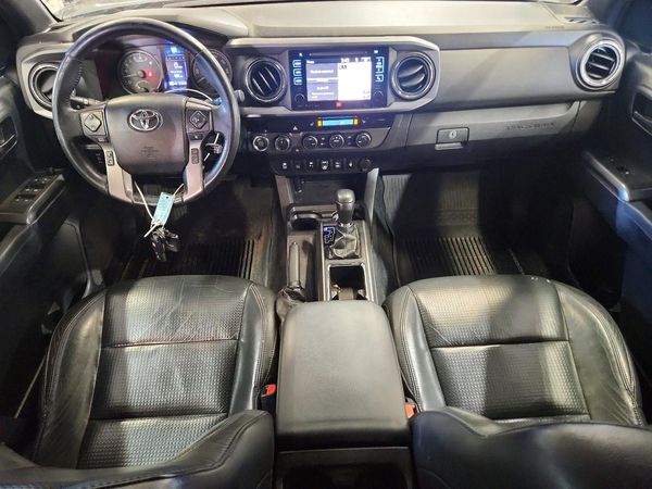 2019 TOYOTA TACOMA SR5