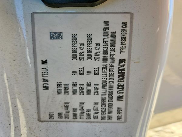 2021 TESLA MODEL 3
