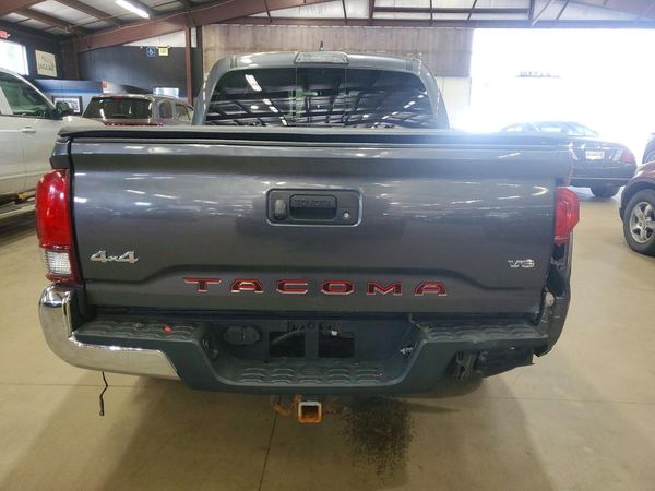 2019 TOYOTA TACOMA SR5