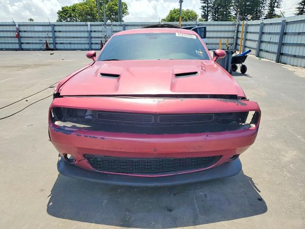 2019 DODGE CHALLENGER SXT