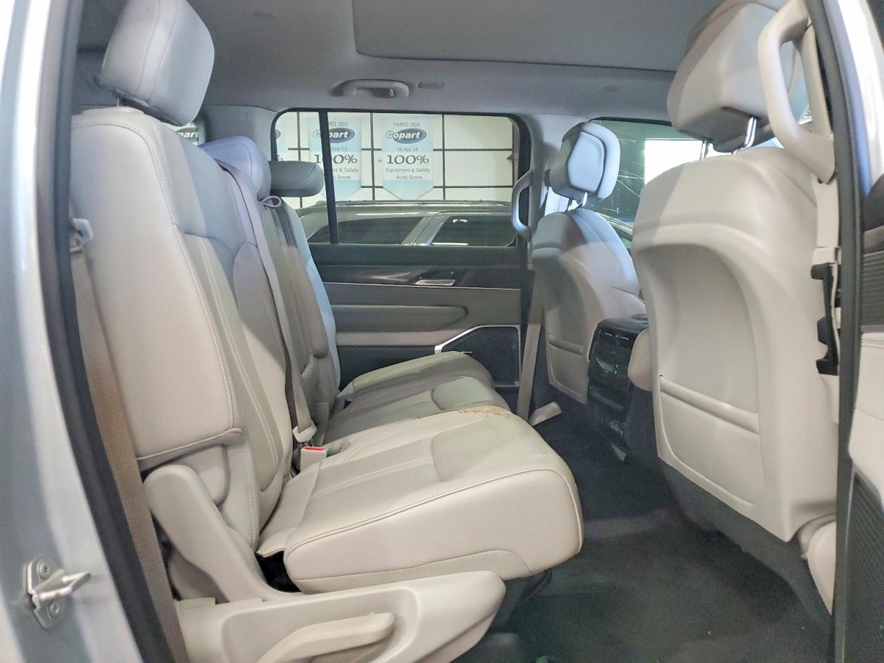 2024 JEEP WAGONEER 4X2