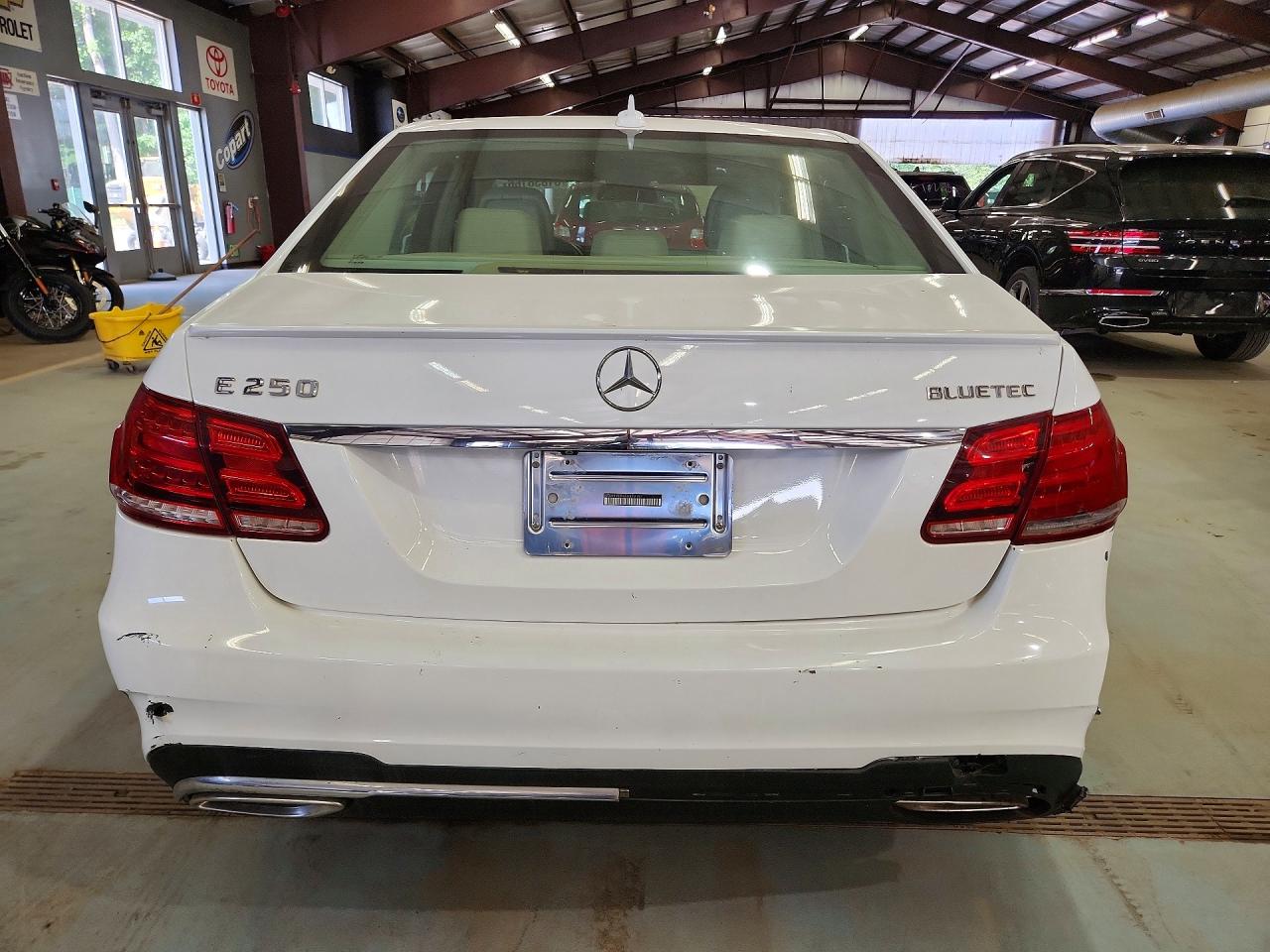 2014 MERCEDES-BENZ E E250 BLUETEC