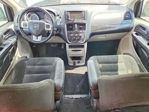 2017 DODGE GRAND CARAVAN SE