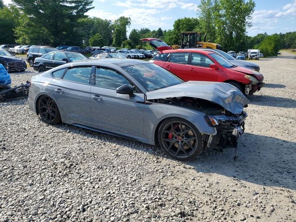 2023 AUDI RS5