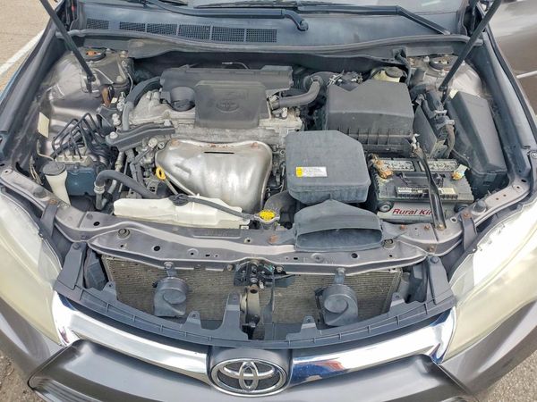 2015 TOYOTA CAMRY