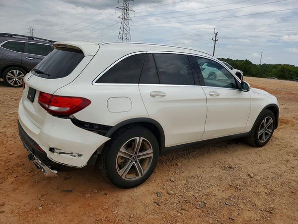 2017 MERCEDES-BENZ GLC GLC300