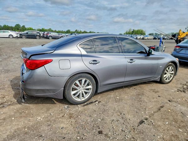 2017 INFINITI Q50