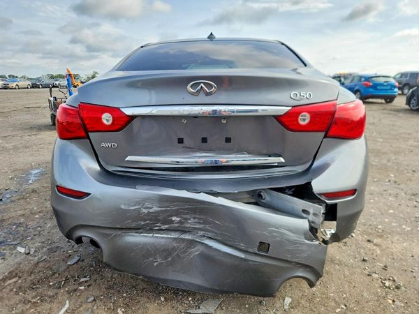 2017 INFINITI Q50