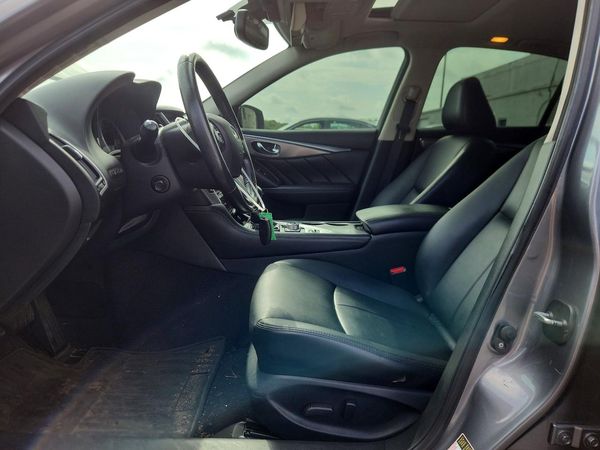2017 INFINITI Q50