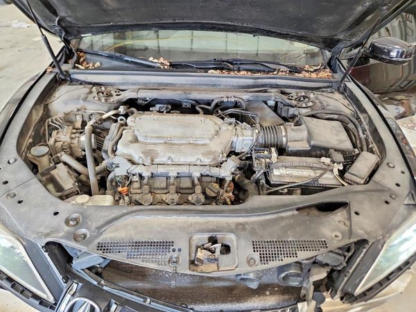 2015 ACURA RLX