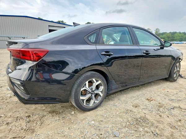 2021 KIA FORTE FE, LXS
