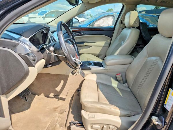 2013 CADILLAC SRX Luxury