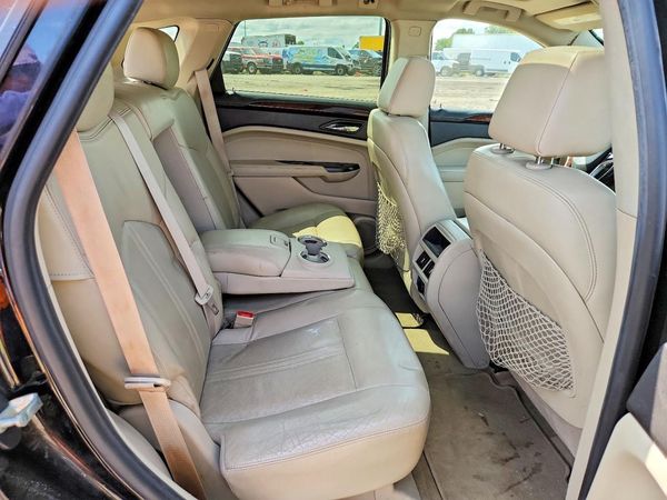 2013 CADILLAC SRX Luxury