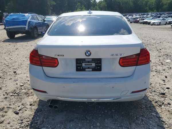 2015 BMW 328