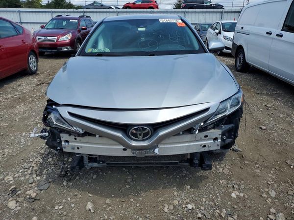2019 TOYOTA CAMRY