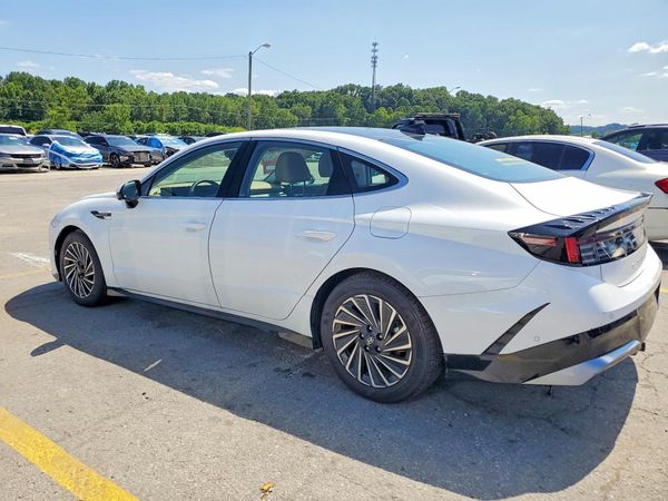2026 HYUNDAI SONATA HYBRID Limited — DSRA