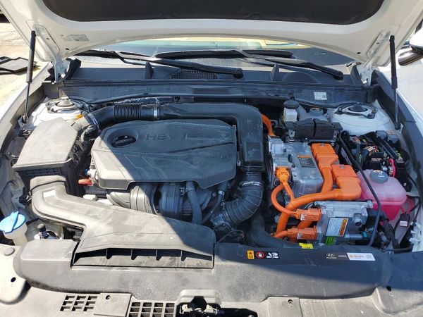 2026 HYUNDAI SONATA HYBRID Limited — Engine bay