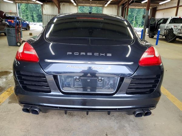 2012 PORSCHE PANAMERA