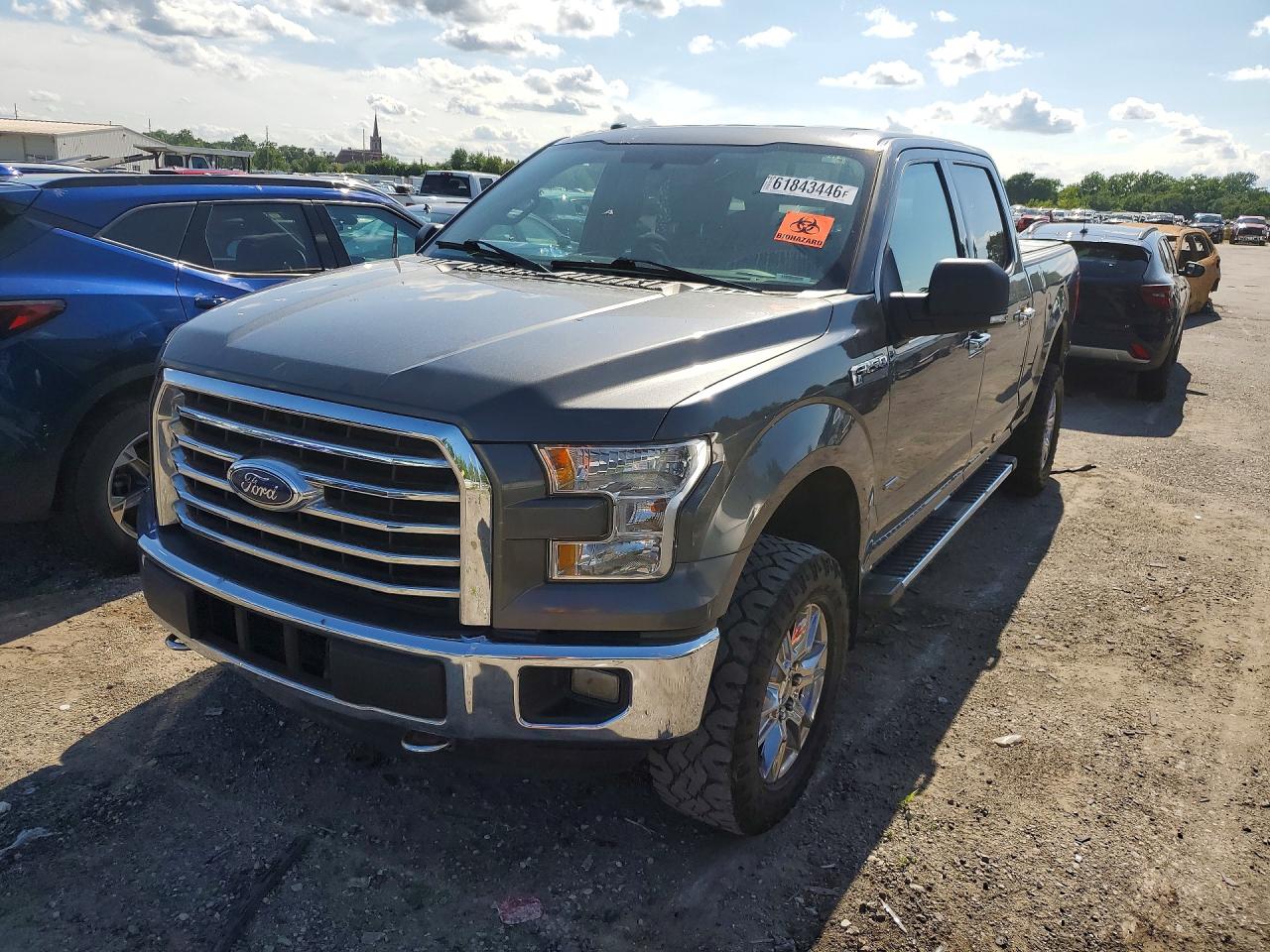 2017 FORD F150 SuperCrew — Front 3/4