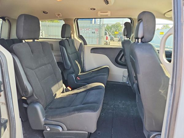 2018 DODGE GRAND CARAVAN SE