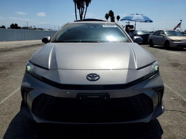 2026 TOYOTA CAMRY