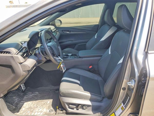 2026 TOYOTA CAMRY