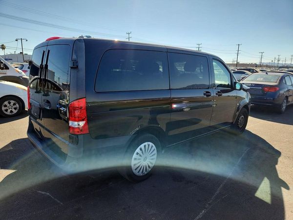 2019 MERCEDES-BENZ METRIS