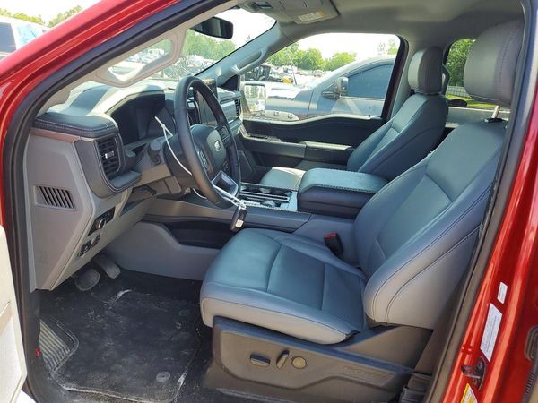 2025 FORD F150 XLT