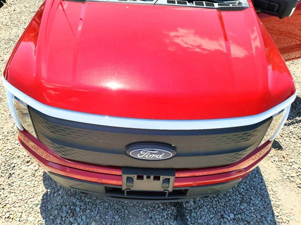 2025 FORD F150 XLT