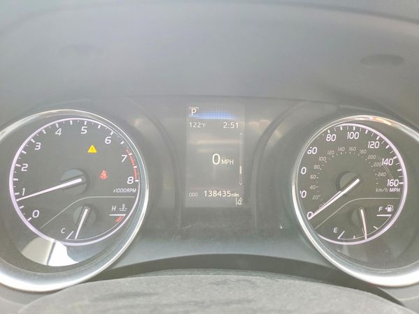 2019 TOYOTA CAMRY