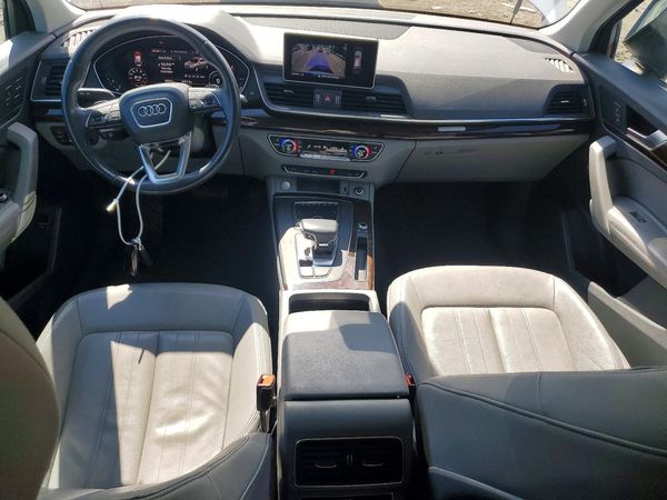 2019 AUDI Q5 quattro Premium Plus