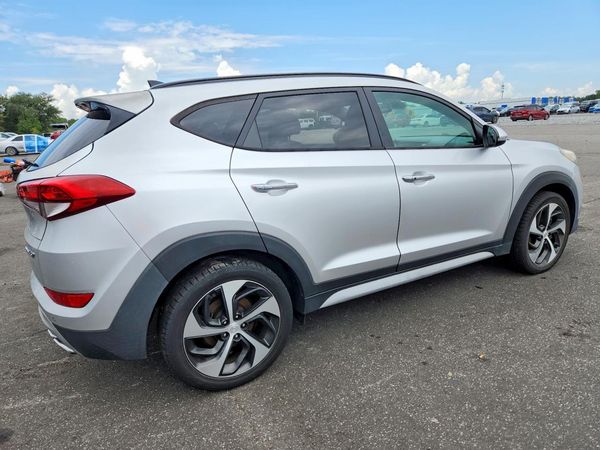 2018 HYUNDAI TUCSON