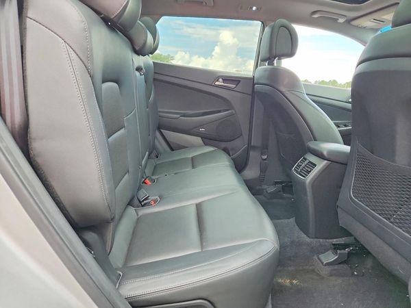 2018 HYUNDAI TUCSON