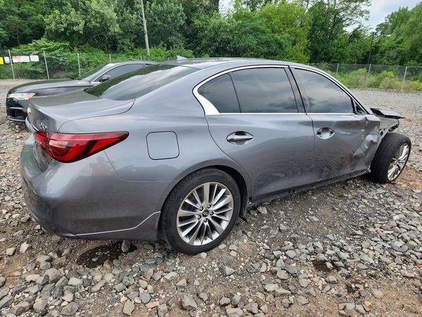 2019 INFINITI Q50