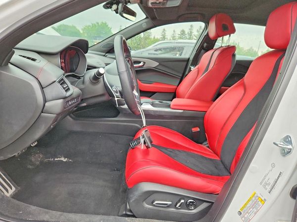 2025 ACURA TLX
