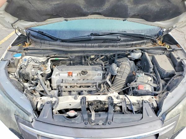 2014 HONDA CRV LX