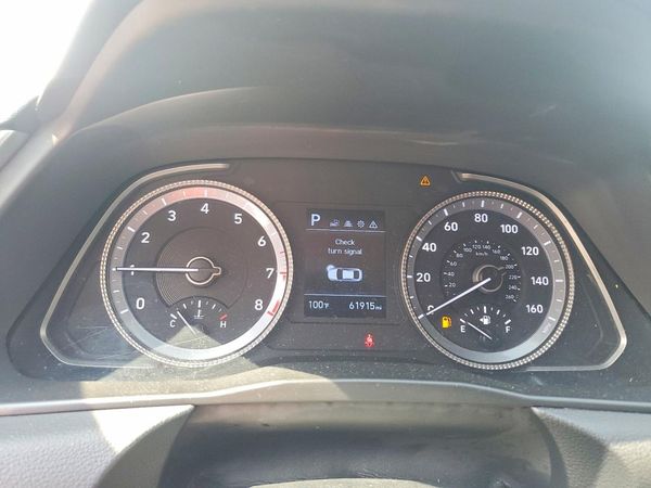 2021 HYUNDAI SONATA SE