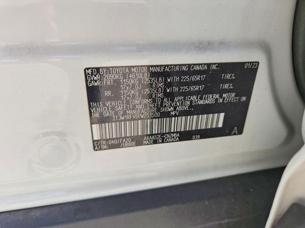 2023 TOYOTA RAV4 XLE