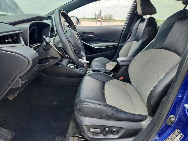 2023 TOYOTA COROLLA XSE
