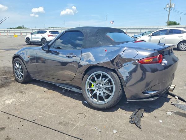 2017 MAZDA MX-5 MIATA Club