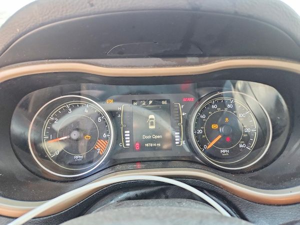 2015 JEEP CHEROKEE SPORT FWD