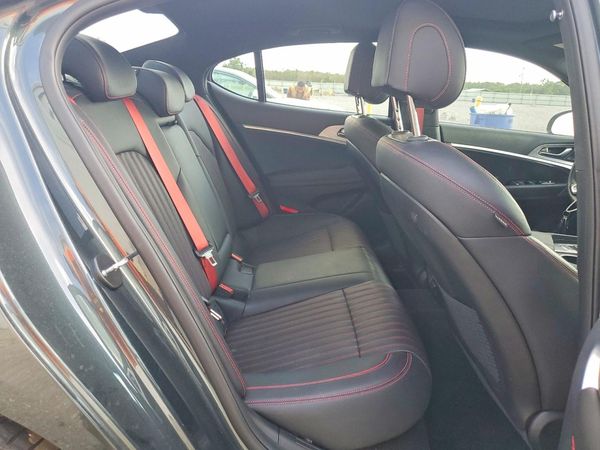 2023 GENESIS G70