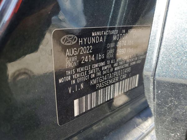 2023 GENESIS G70