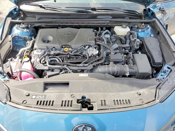 2026 TOYOTA CAMRY