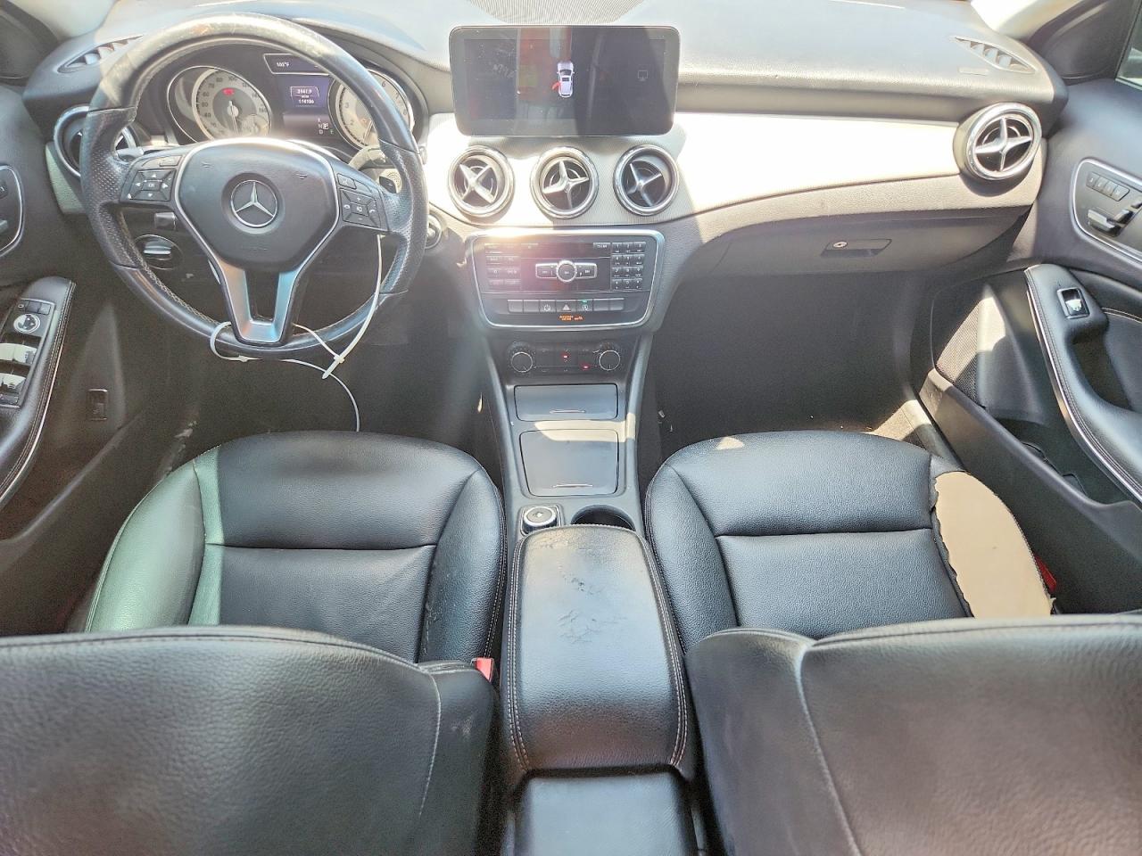 2015 MERCEDES-BENZ GLA GLA250