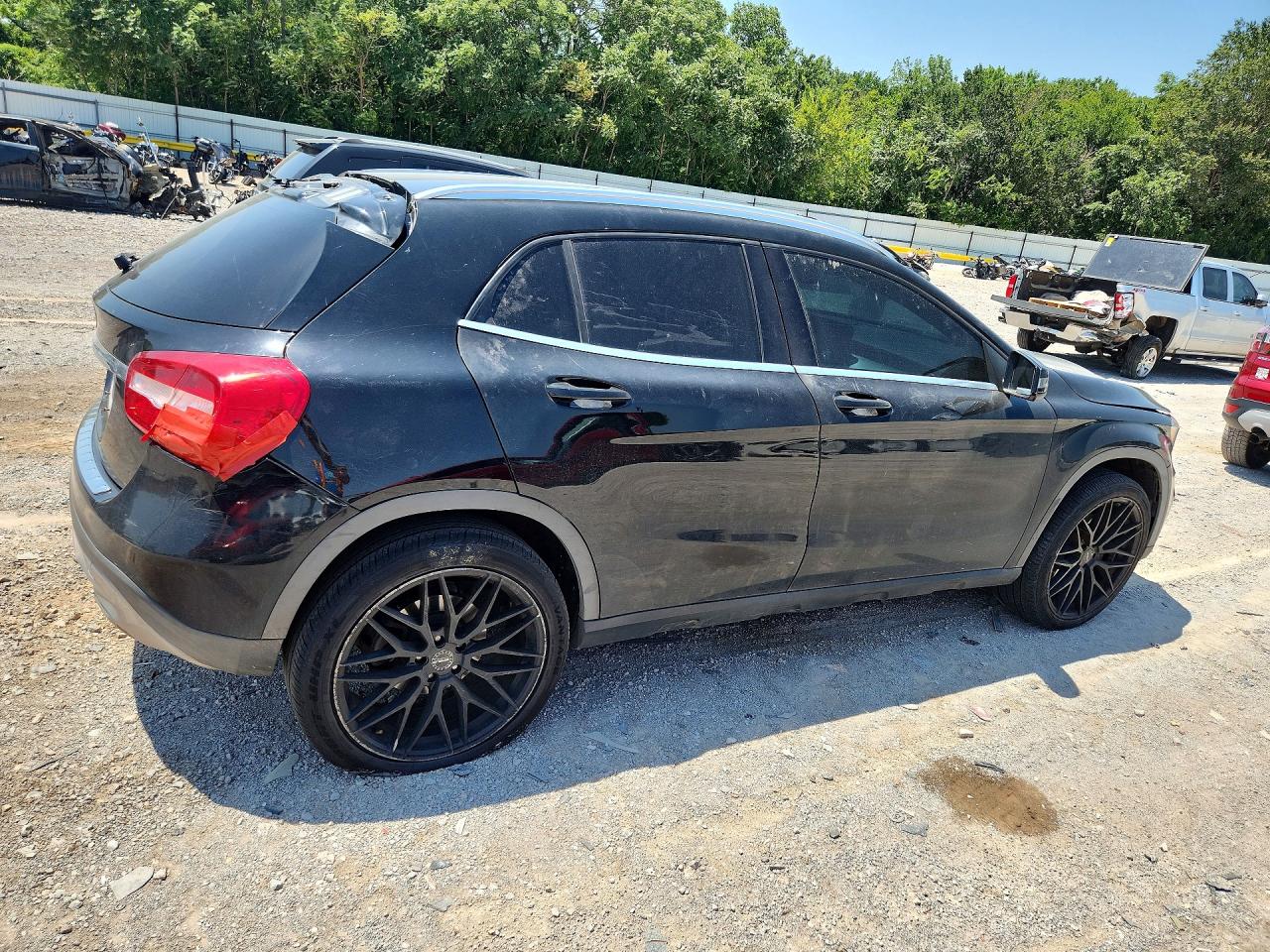 2015 MERCEDES-BENZ GLA GLA250