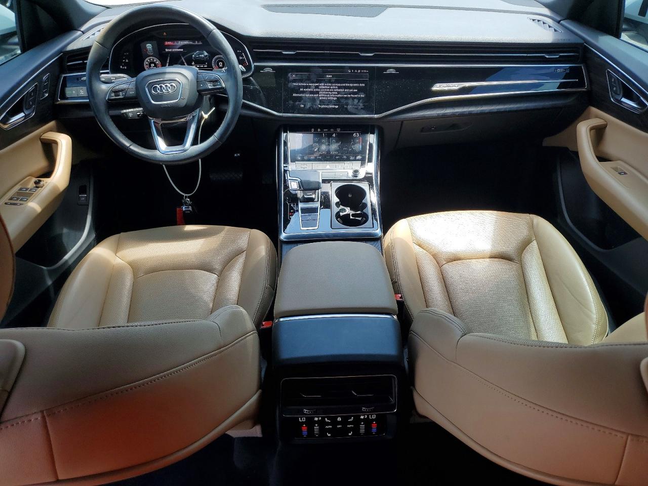 2021 AUDI Q8